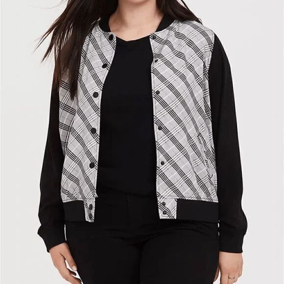 TORRID | Black White & Pink Plaid Twill Bomber Jacket Size 3X NWT D109 - Picture 3 of 7